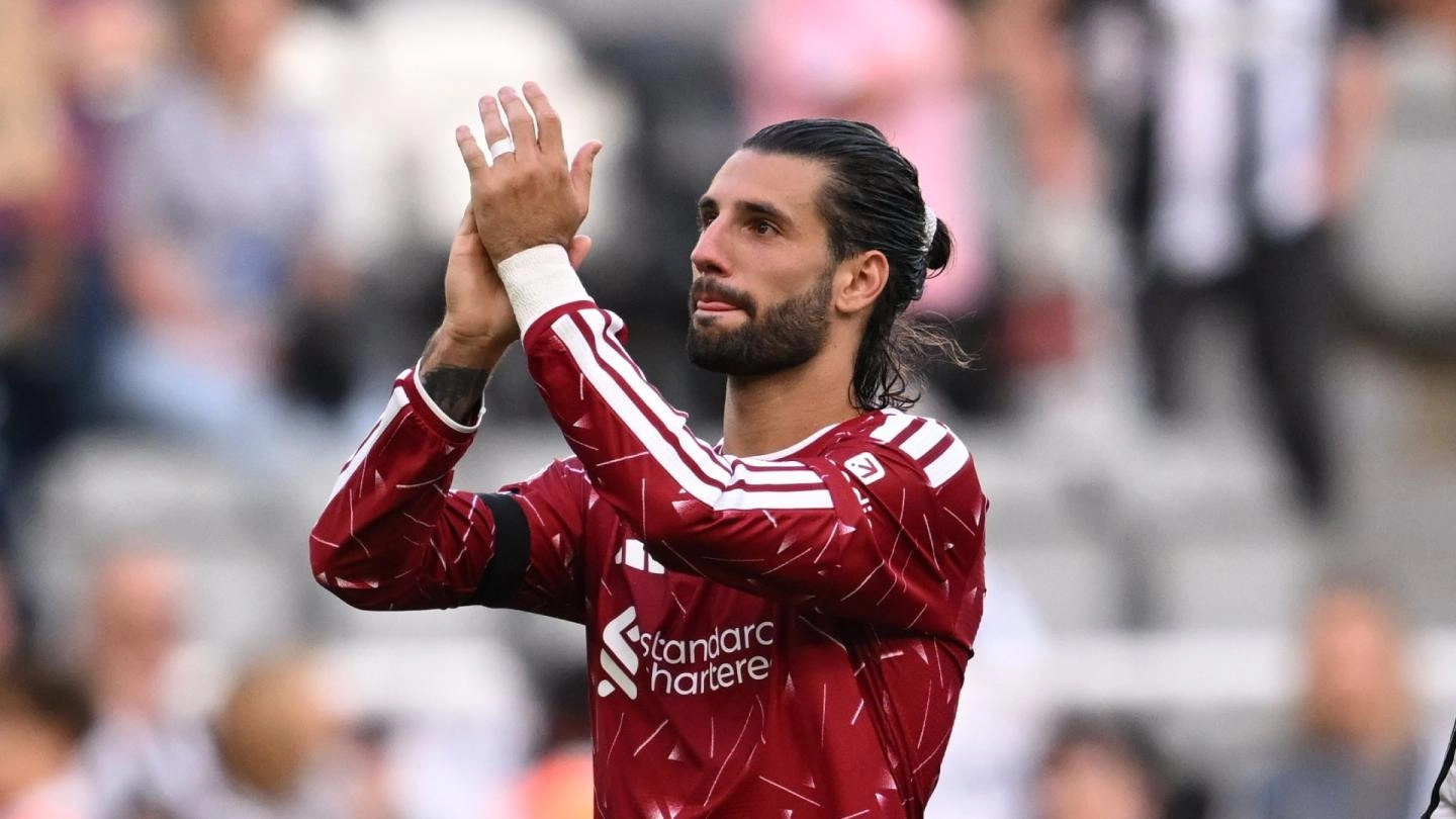 EPL: Szoboszlai’s Late Penalty Rescues Liverpool in Newcastle Thriller