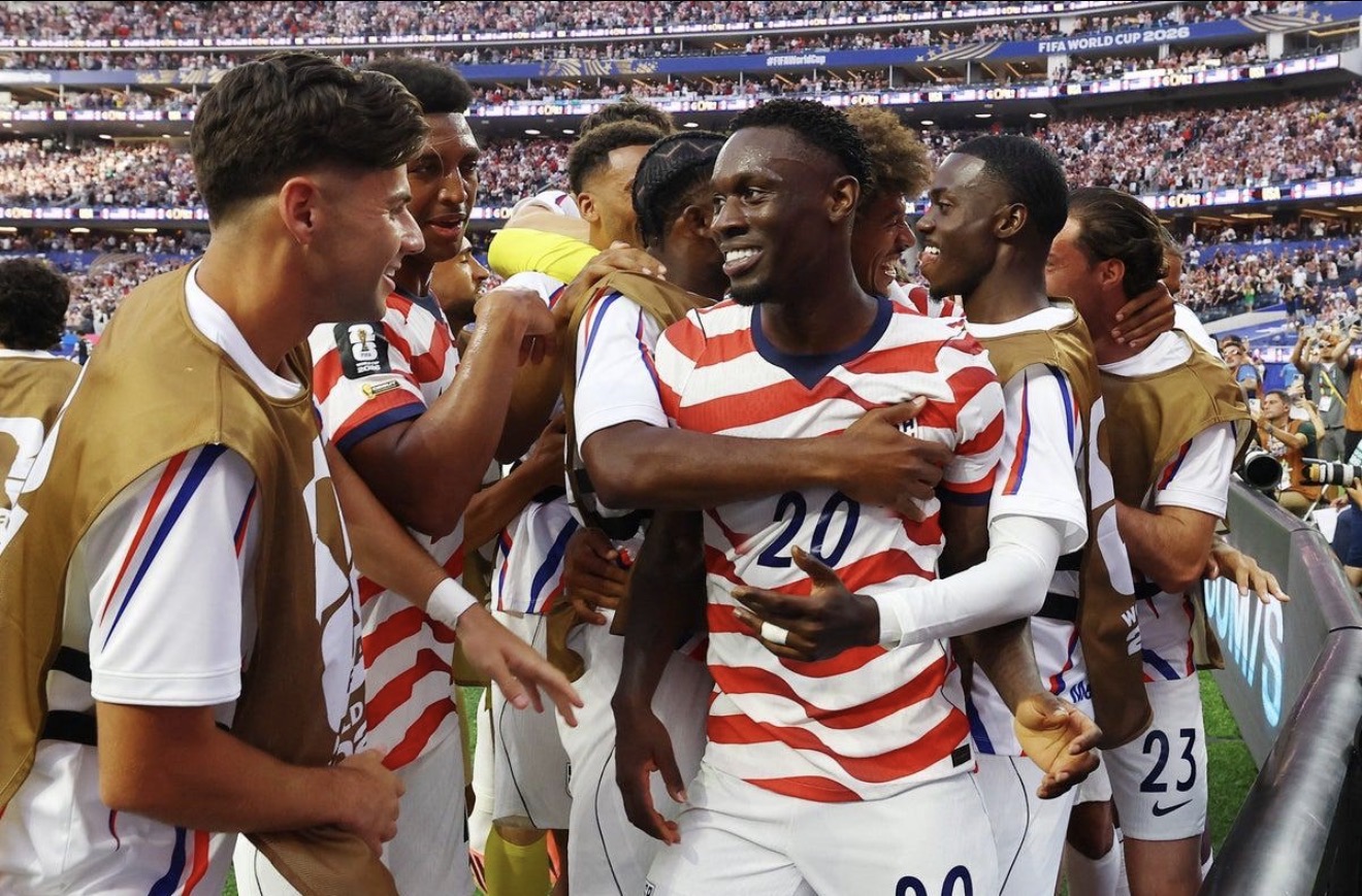 USA Show Grit to Beat Bosnia and Reach World Cup Last 16