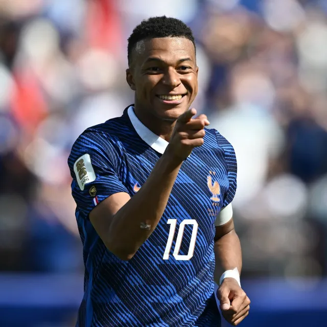 France 3-1 Senegal: Mbappé Brace Powers Les Bleus to Winning World Cup Start