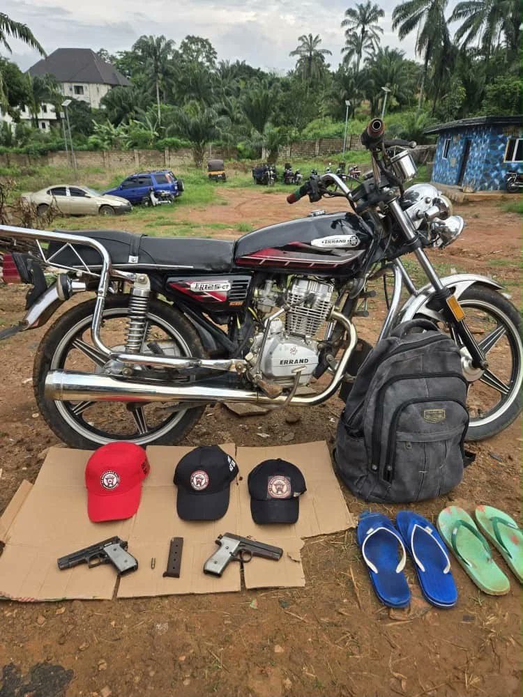Anambra Police Discover Locally Made Pistols, Cult-Linked Caps