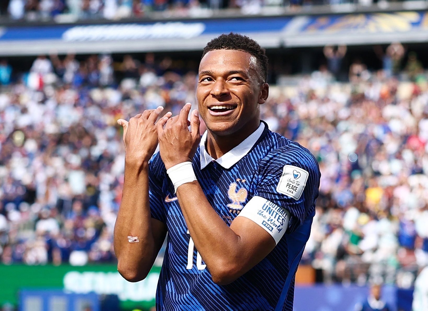 France 3-1 Senegal: Mbappé Brace Powers Les Bleus to Winning World Cup Start